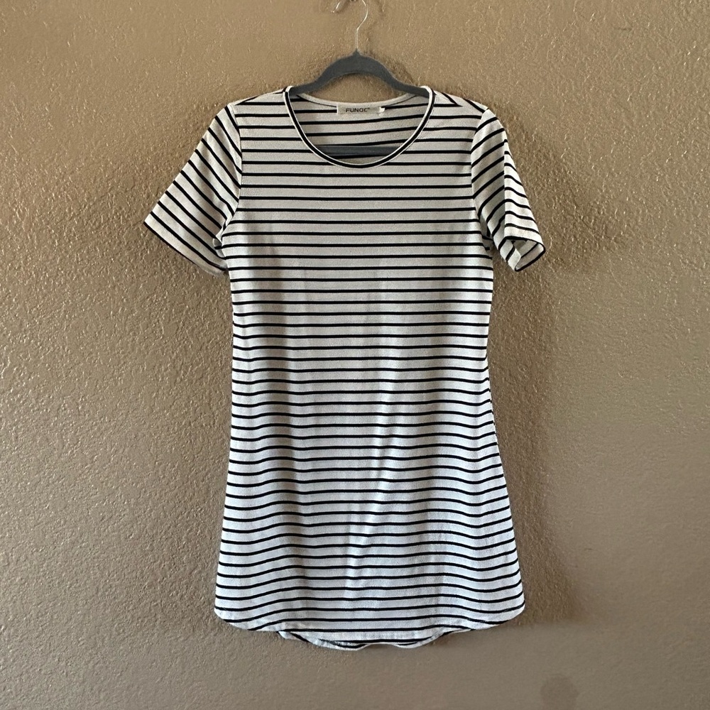 Chic Striped Mini Dress in Black and White